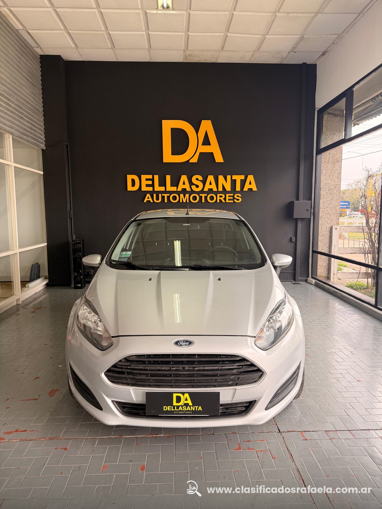 Foto 3 de Ford Fiesta 1.6 S 2016